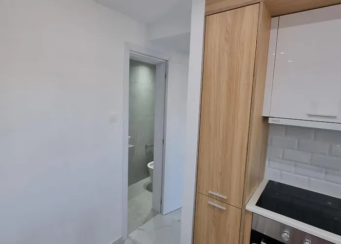 Pygmalion Royal アパート パ フォス